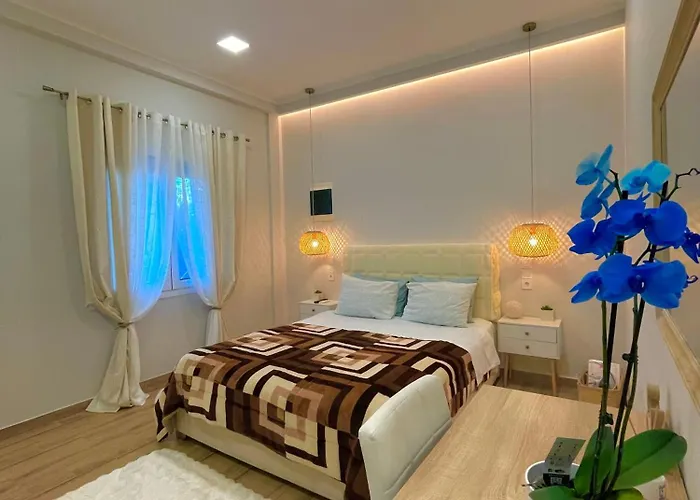 Elia Room & Garden